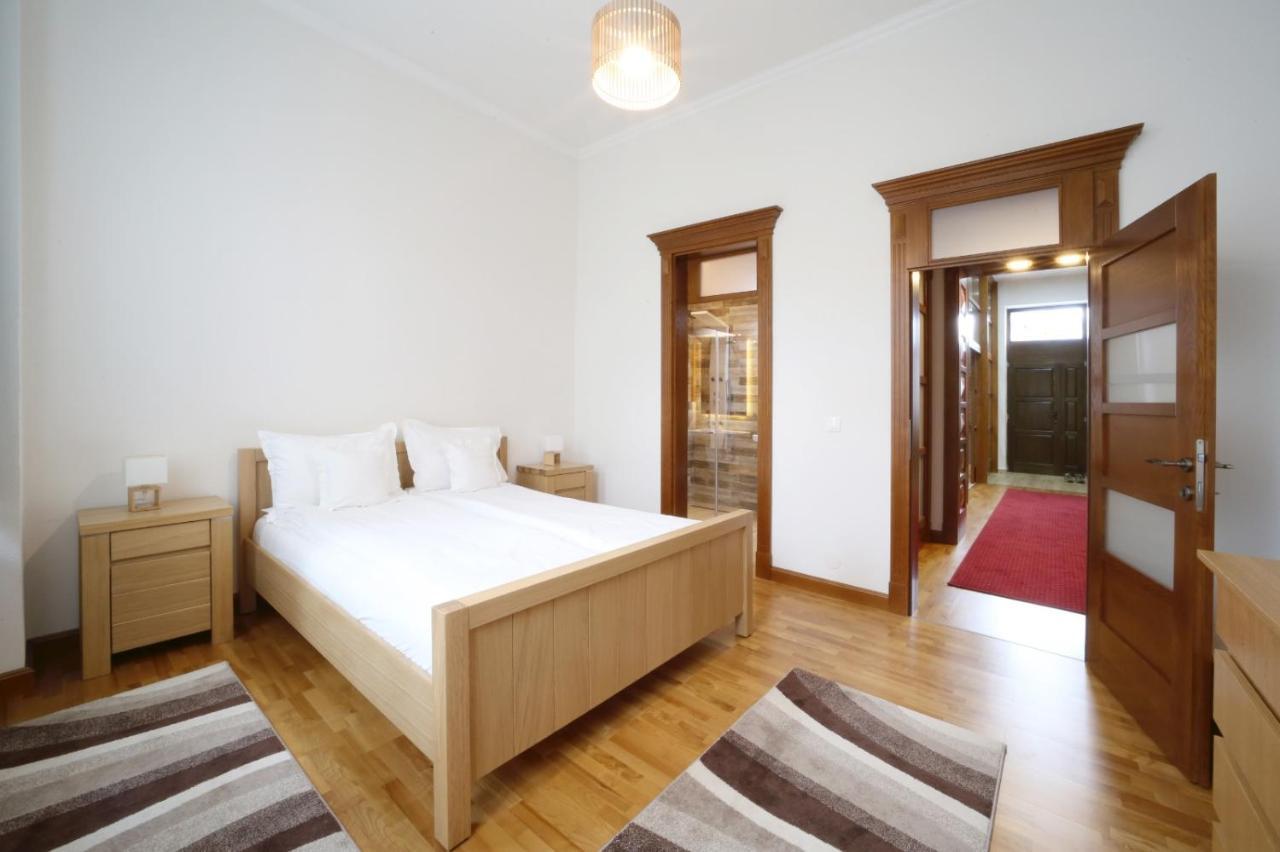 Virag Apartman Luxury โอดอร์เฮอู เซกุยเอสก์ ภายนอก รูปภาพ